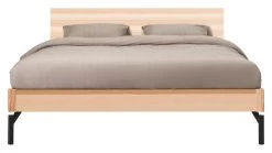 Karlsson Bed Sky Met Hoofdbord Hout En Poten Metaal